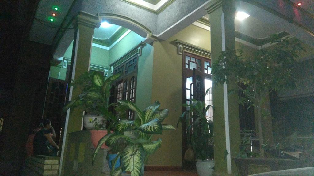 Hoa Phuong Guesthouse Dong Ha Exterior foto